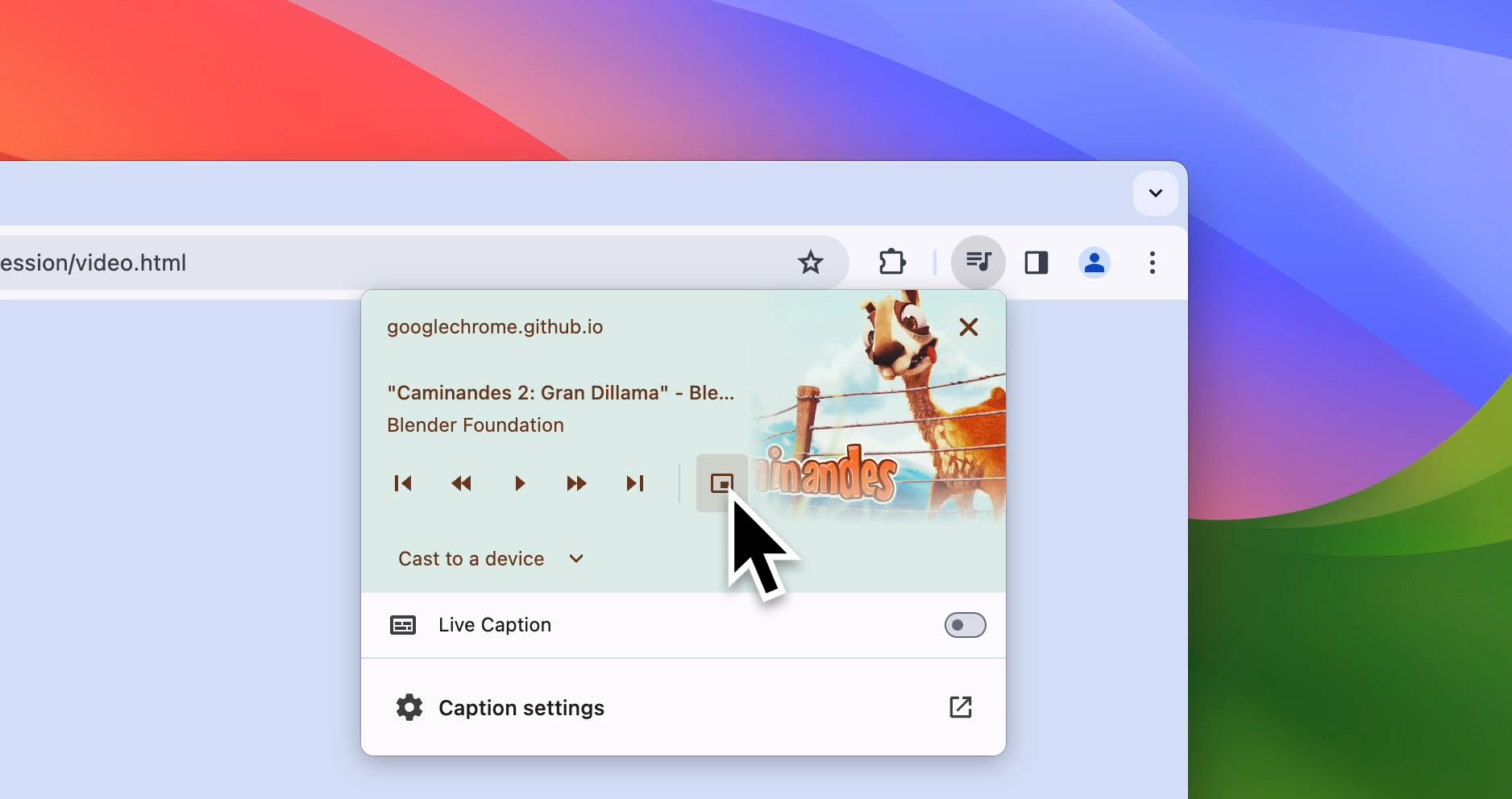 Captura de pantalla del control multimedia en el navegador Chrome, con el cursor sobre el control de usuario del modo pantalla en pantalla.